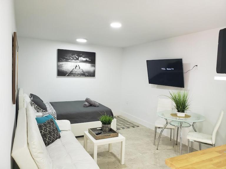 Apts With Backyard Near Fort Lauderdale Beach, Nightlife, Cruise Port, Airport Exterior foto